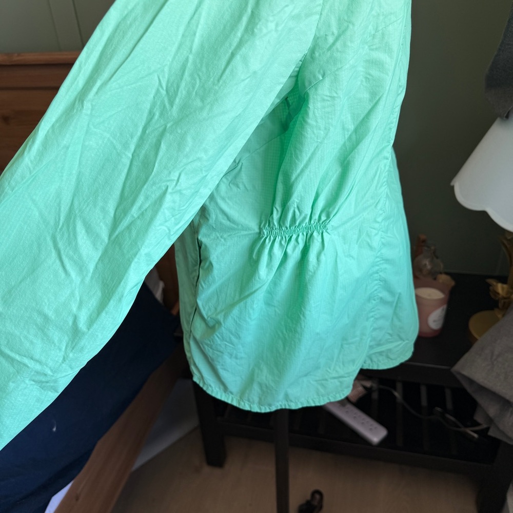 Marmot Women's Mint Green Light Weight Jacket - Picture 5 of 7
